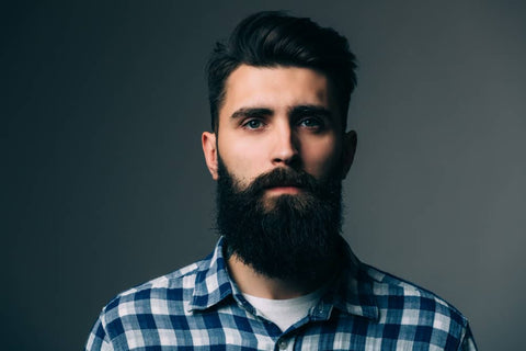 Por qué no puedo dejar crecer una Barba Completa