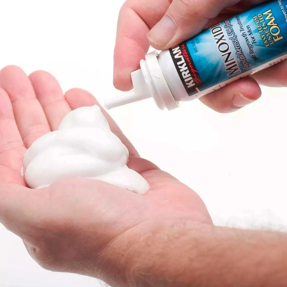 Caja de Minoxidil Kirkland 5% en Espuma